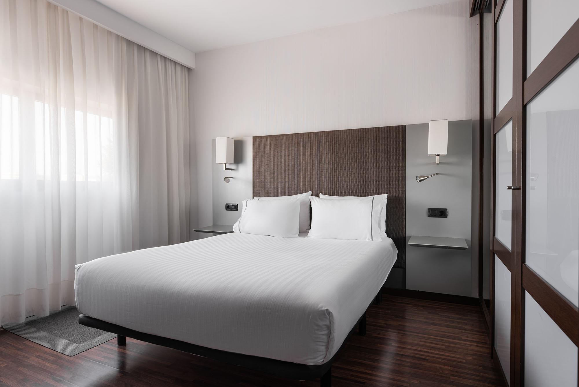 Exe Zizur Pamplona Hotel Zizur Mayor Bagian luar foto